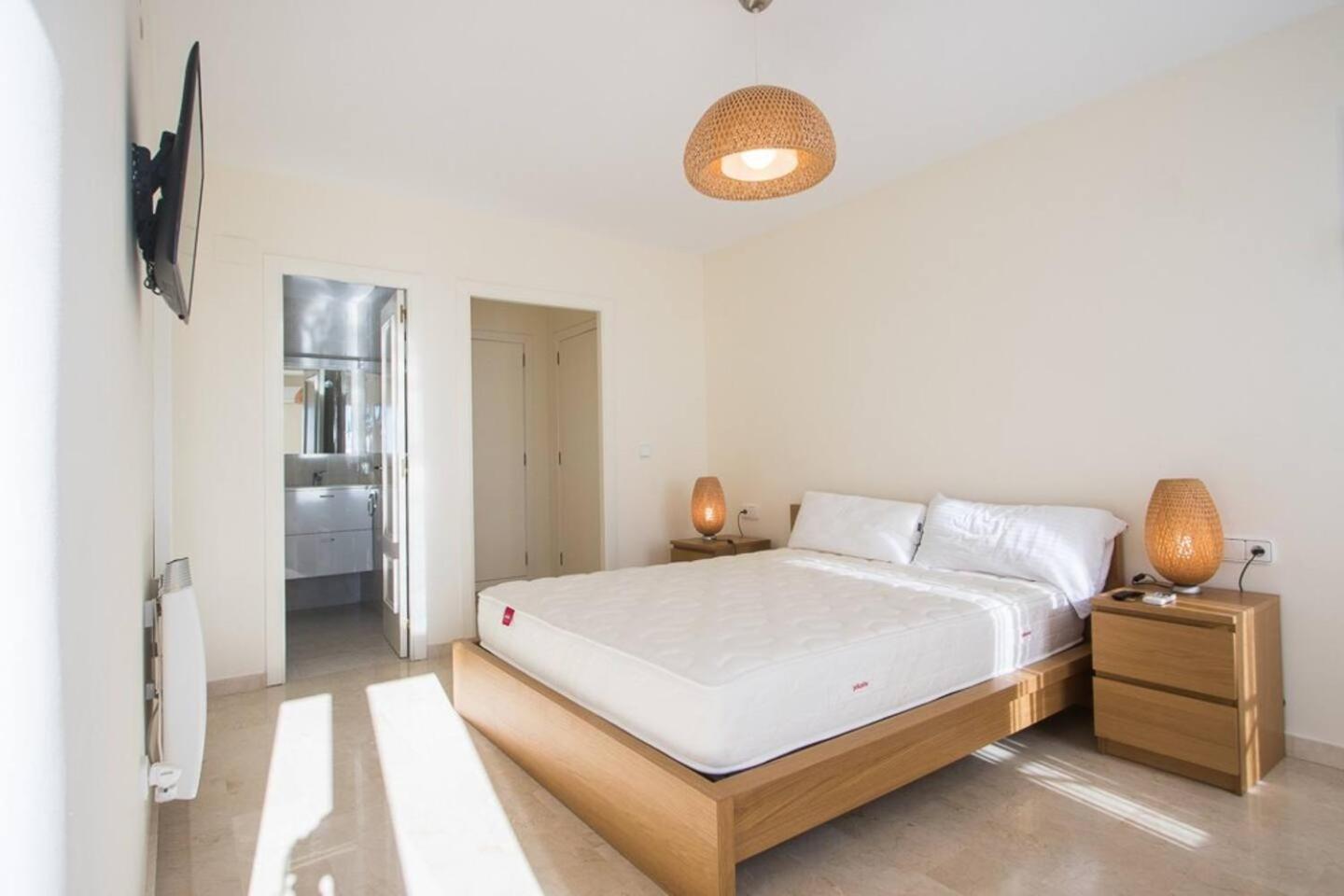 Asia Gardens Villa With Private Pool In Benidorm カーラ・デ・フィネストラット エクステリア 写真