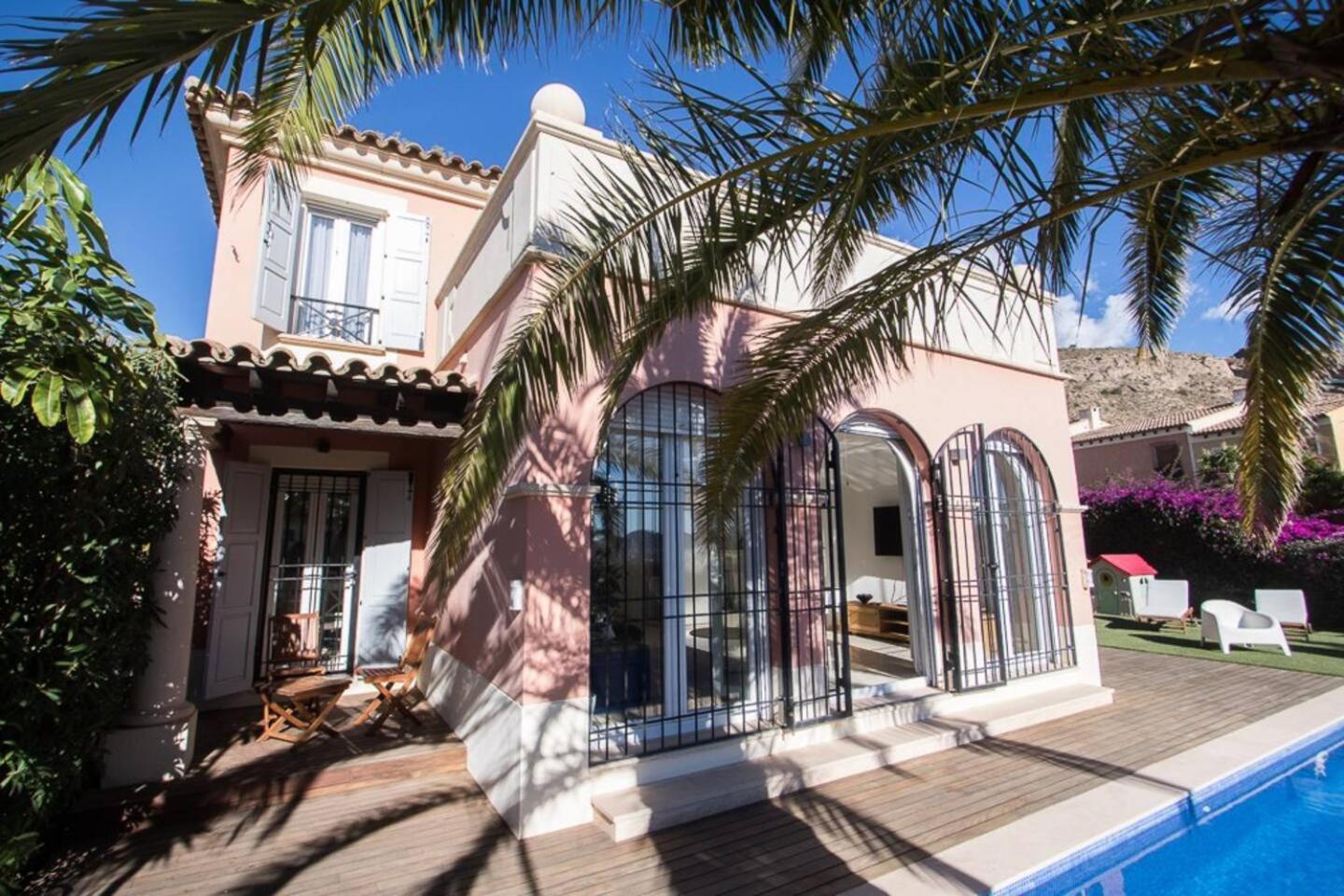 Asia Gardens Villa With Private Pool In Benidorm カーラ・デ・フィネストラット エクステリア 写真