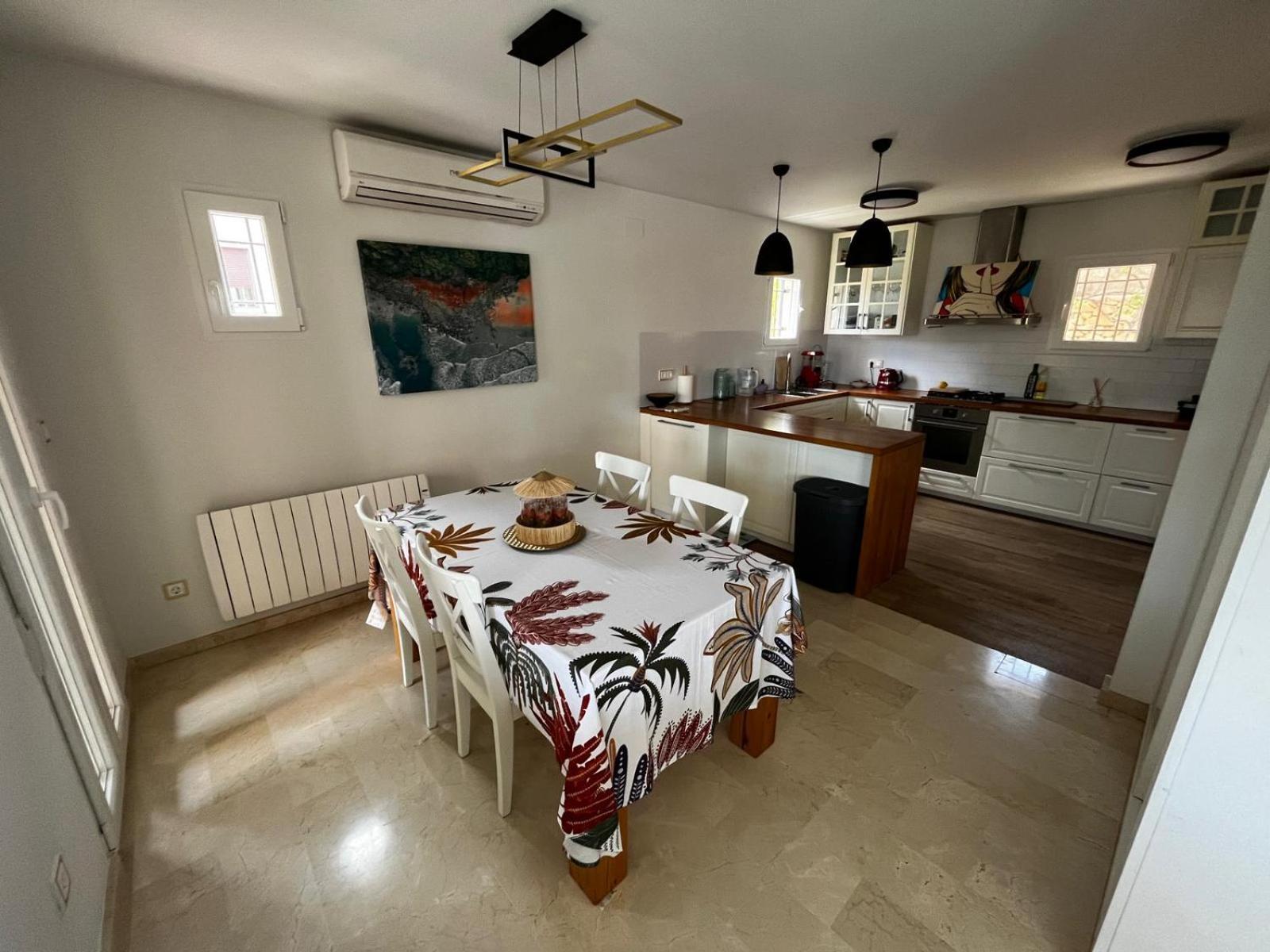Asia Gardens Villa With Private Pool In Benidorm カーラ・デ・フィネストラット エクステリア 写真