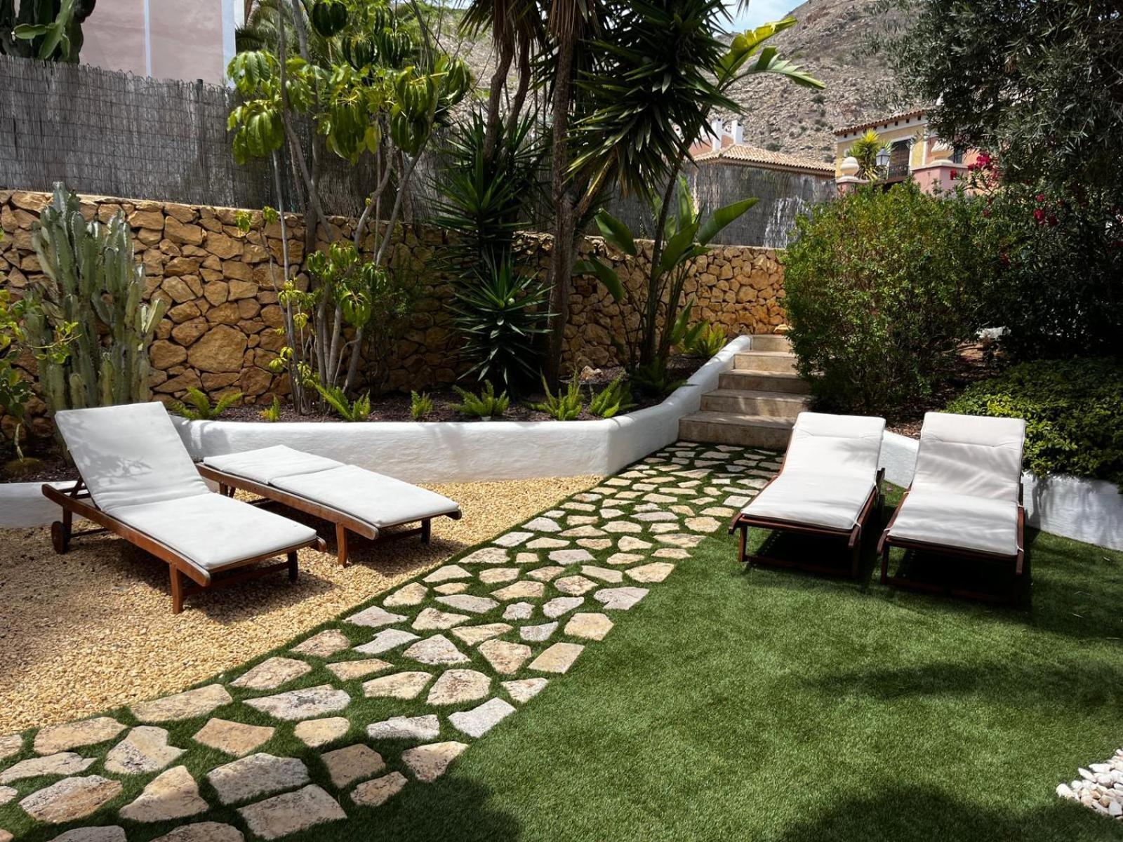 Asia Gardens Villa With Private Pool In Benidorm カーラ・デ・フィネストラット エクステリア 写真